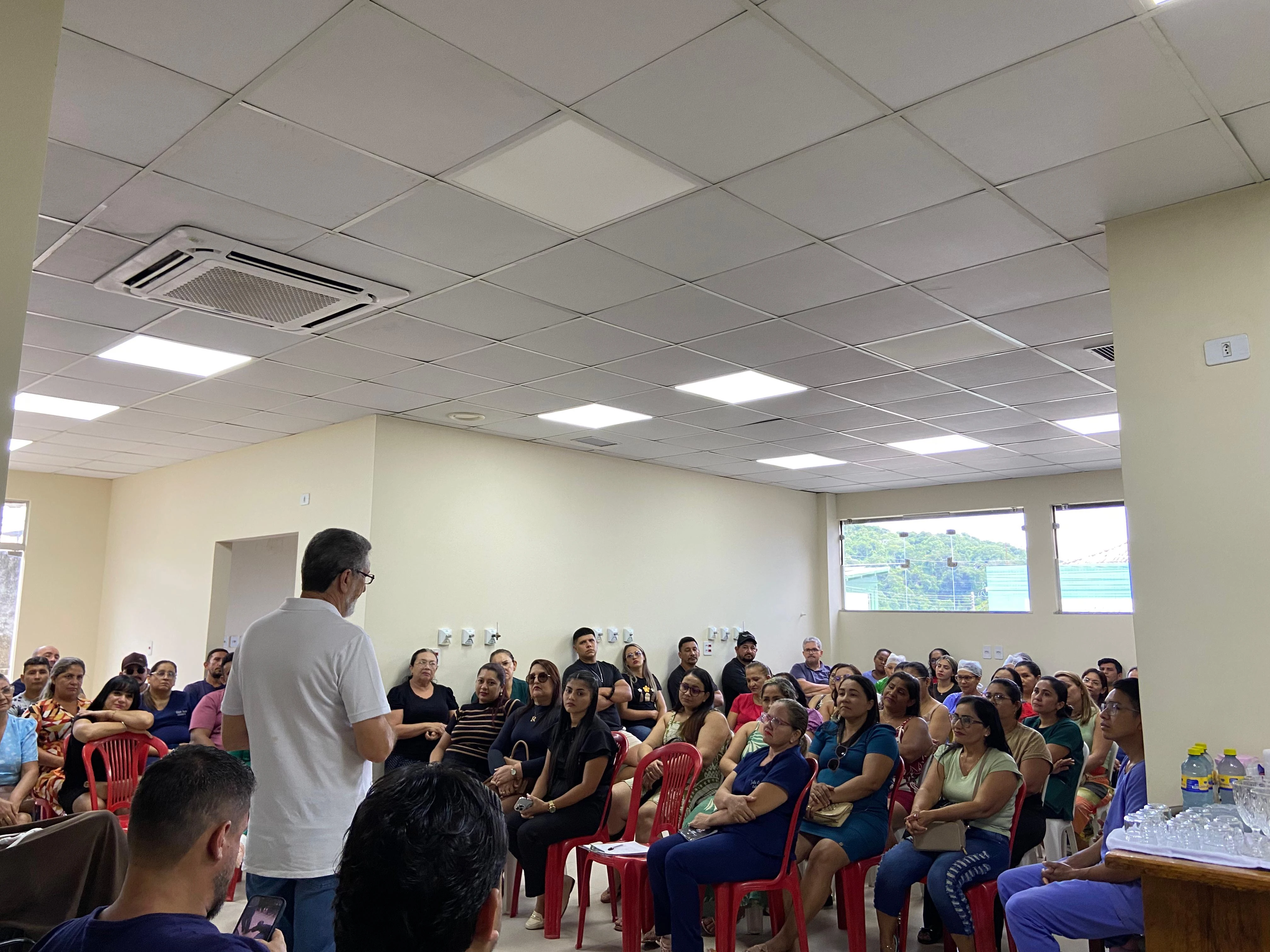 imagem de Reunião institucional reforça integração na Santa Casa de Óbidos