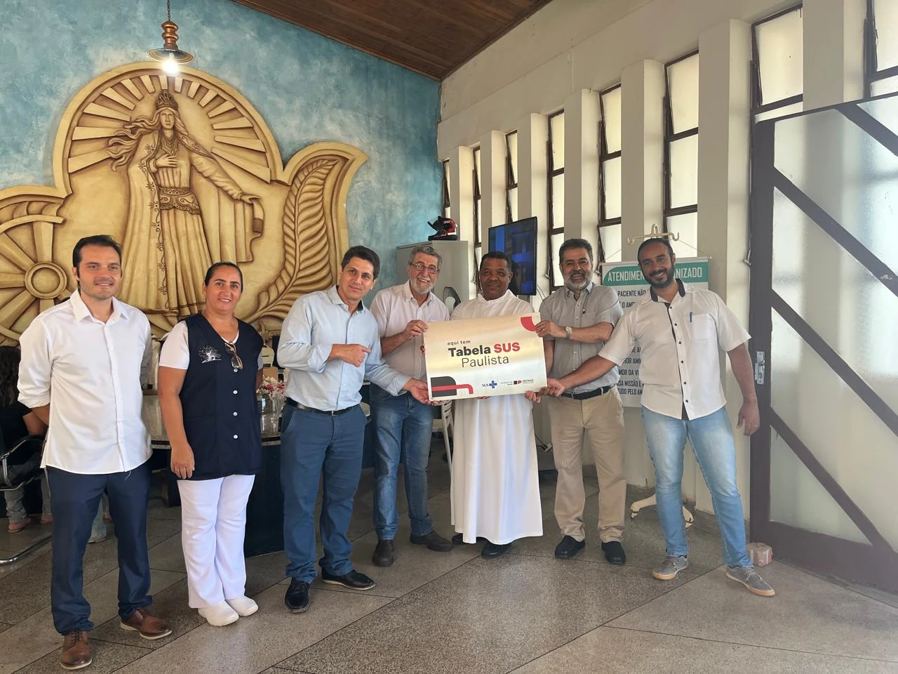 imagem de Diretor do DRS-15 visita o Hospital Mãe da Divina Providência, em Jaci