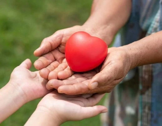 Por que fazer uma doação mensal?